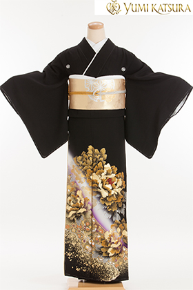 正絹　黒留袖　５紋　120081 桂由美・富貴の庭・ゴールド牡丹
